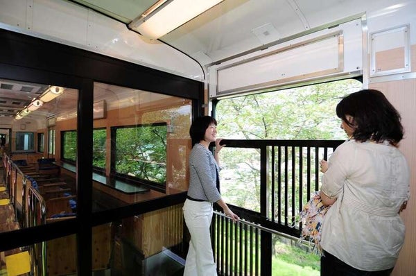 【和歌山県内発】 山岳列車こうや花鉄道「天空」&ケーブルカー利用!世界遺産「高野山」奥之院めぐり 日帰り3